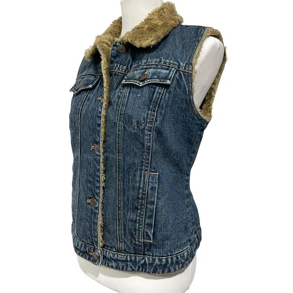 Vintage Gap Women’s Denim Vest with Faux Fur Tan Lining Blue Jean Y2K Sz Medium - Picture 3 of 9